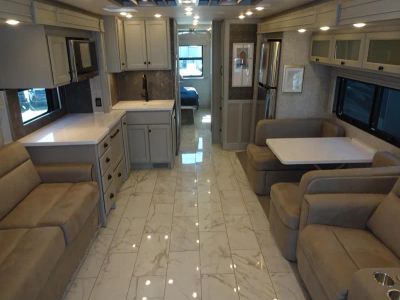 2025 Tiffin ALLEGRO BAY - Photo 6