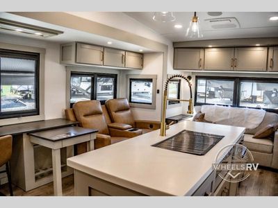 2026 Brinkley Model Z - Photo 19