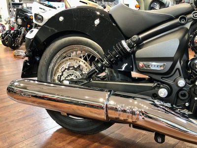 2025 Indian Motorcycle Scout Classic Limited Black Metallic — photo 10 view