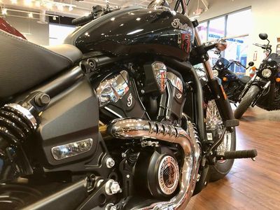 2025 Indian Motorcycle Scout Classic Limited Black Metallic — photo 11 view