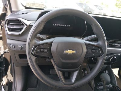 2025 Chevrolet Trailblazer — photo 12 view