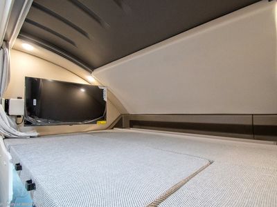 2026 Thor Motor Coach Magnitude Grand - Photo 5
