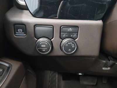 2025 Chevrolet Silverado 1500 - Photo 13