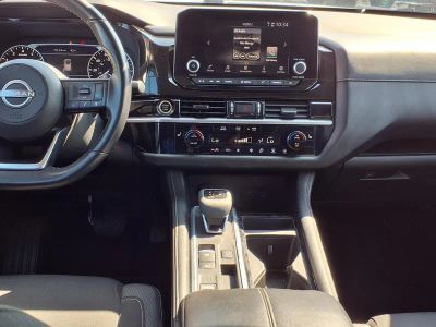 2024 Nissan Pathfinder — rear three-quarter view