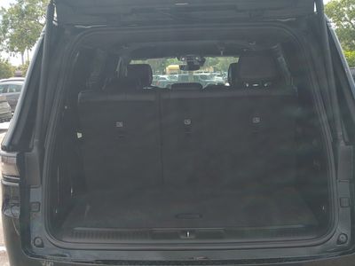 2026 Jeep Grand Wagoneer — photo 13 view