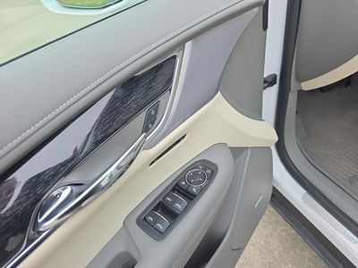 2020 Cadillac XT6 — photo 20 view