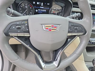 2020 Cadillac XT6 — photo 19 view