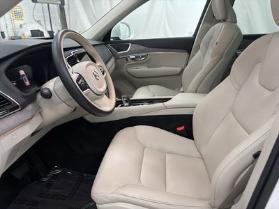 2023 Volvo XC90 - Photo 14