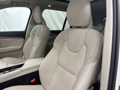 2023 Volvo XC90 - Photo 13