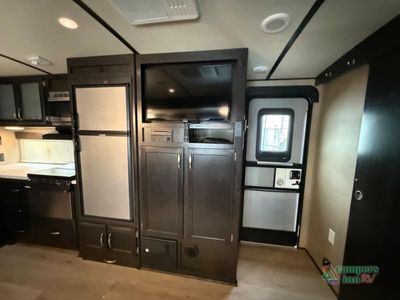 2018 Grand Design Imagine - Photo 37