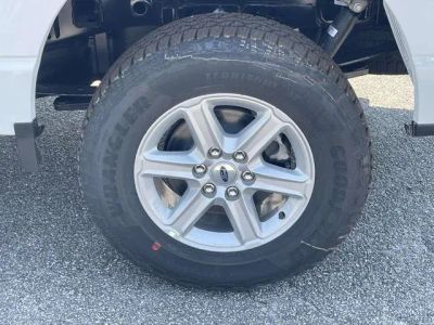 2026 Ford F-150 — photo 8 view