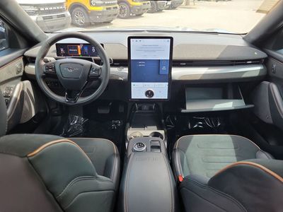 2022 Ford Mustang Mach-E - Photo 10