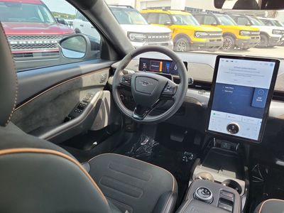 2022 Ford Mustang Mach-E - Photo 11