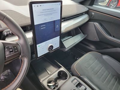2022 Ford Mustang Mach-E - Photo 20