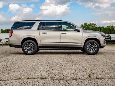 2023 Chevrolet Suburban — side profile view