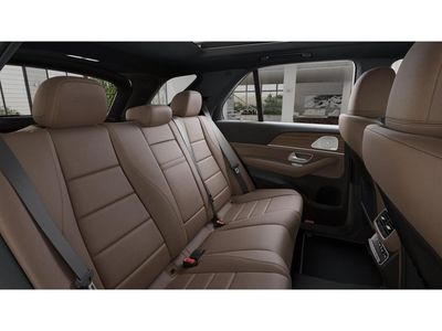 2026 Mercedes-Benz GLE — detail view