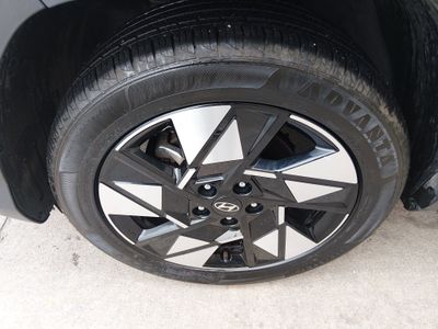 2025 Hyundai Kona - Photo 10