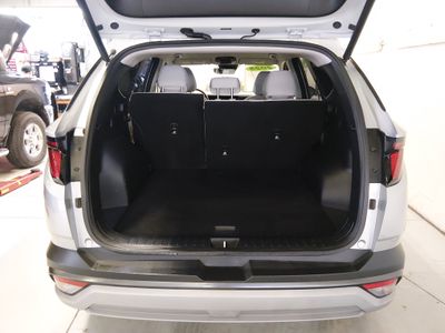 2025 Hyundai Tucson — photo 11 view
