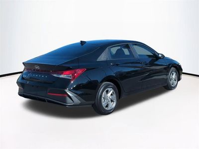 2026 Hyundai ELANTRA - Photo 5
