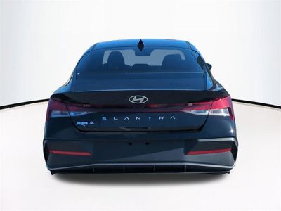 2026 Hyundai ELANTRA - Photo 6
