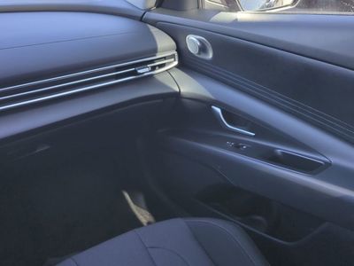 2026 Hyundai ELANTRA - Photo 18