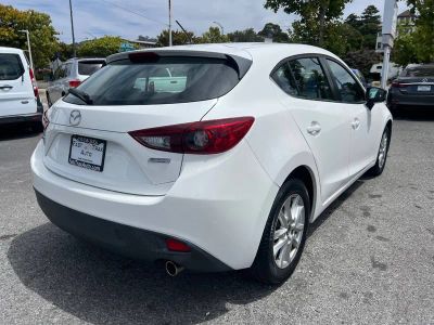 2016 Mazda MAZDA3 - Photo 4