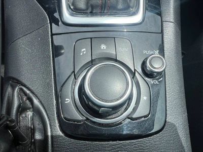 2016 Mazda MAZDA3 - Photo 14