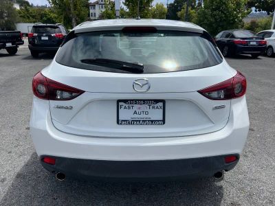 2016 Mazda MAZDA3 - Photo 7