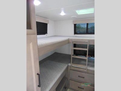 2024 Grand Design Transcend Xplor — photo 27 view