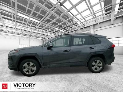 2025 Toyota RAV4 - Photo 7