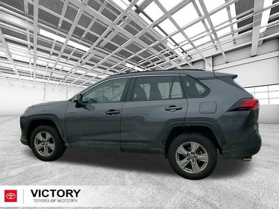 2025 Toyota RAV4 - Photo 6