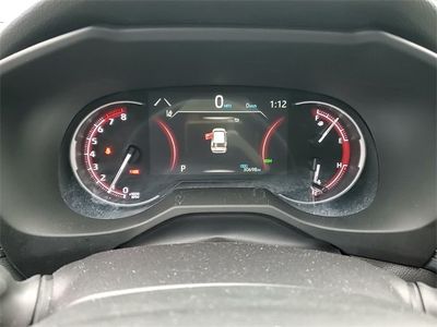 2025 Toyota RAV4 - Photo 18
