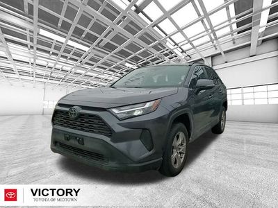 2025 Toyota RAV4 - Photo 9