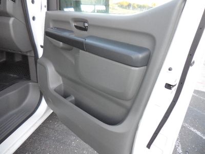 2017 Nissan NV Cargo - Photo 18