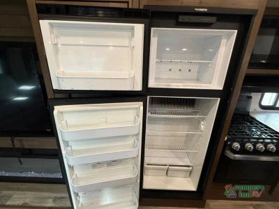 2021 Keystone RV Cougar — photo 9 view