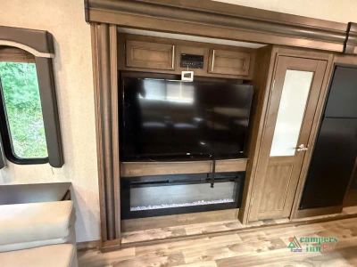 2021 Keystone RV Cougar — photo 28 view