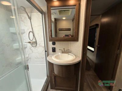 2021 Keystone RV Cougar — photo 34 view