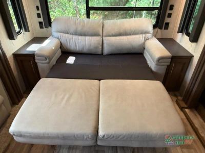 2021 Keystone RV Cougar — photo 27 view