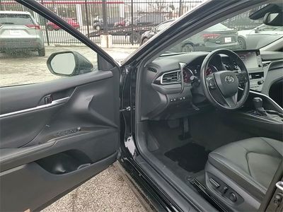 2023 Toyota Camry — photo 9 view