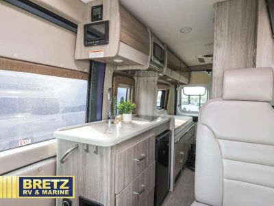2022 Thor Motor Coach Sequence - Photo 16