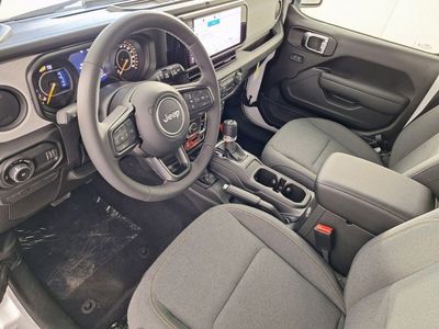 2026 Jeep Wrangler - Photo 10