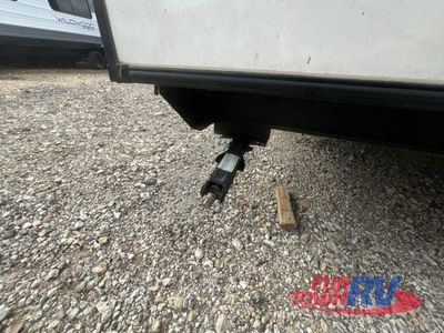 2023 Dutchmen RV Coleman Rubicon - Photo 10