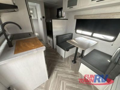 2023 Dutchmen RV Coleman Rubicon - Photo 11
