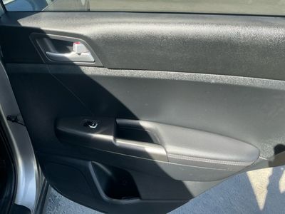 2022 Kia Sportage — photo 19 view