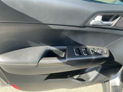 2022 Kia Sportage — photo 15 view