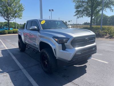 2024 Toyota Tacoma SR5 Double Cab - Photo 2