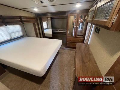 2017 Sprinter 324FWBHS — photo 24 view