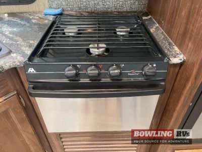 2017 Sprinter 324FWBHS — photo 14 view