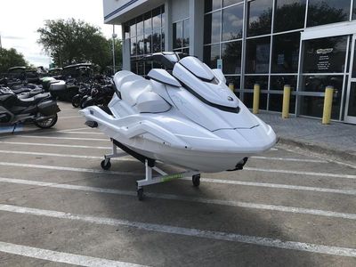2025 Yamaha FX Cruiser SVHO - Photo 2