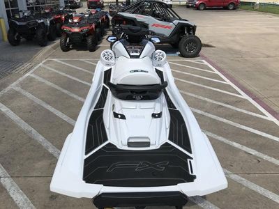 2025 Yamaha FX Cruiser SVHO - Photo 10